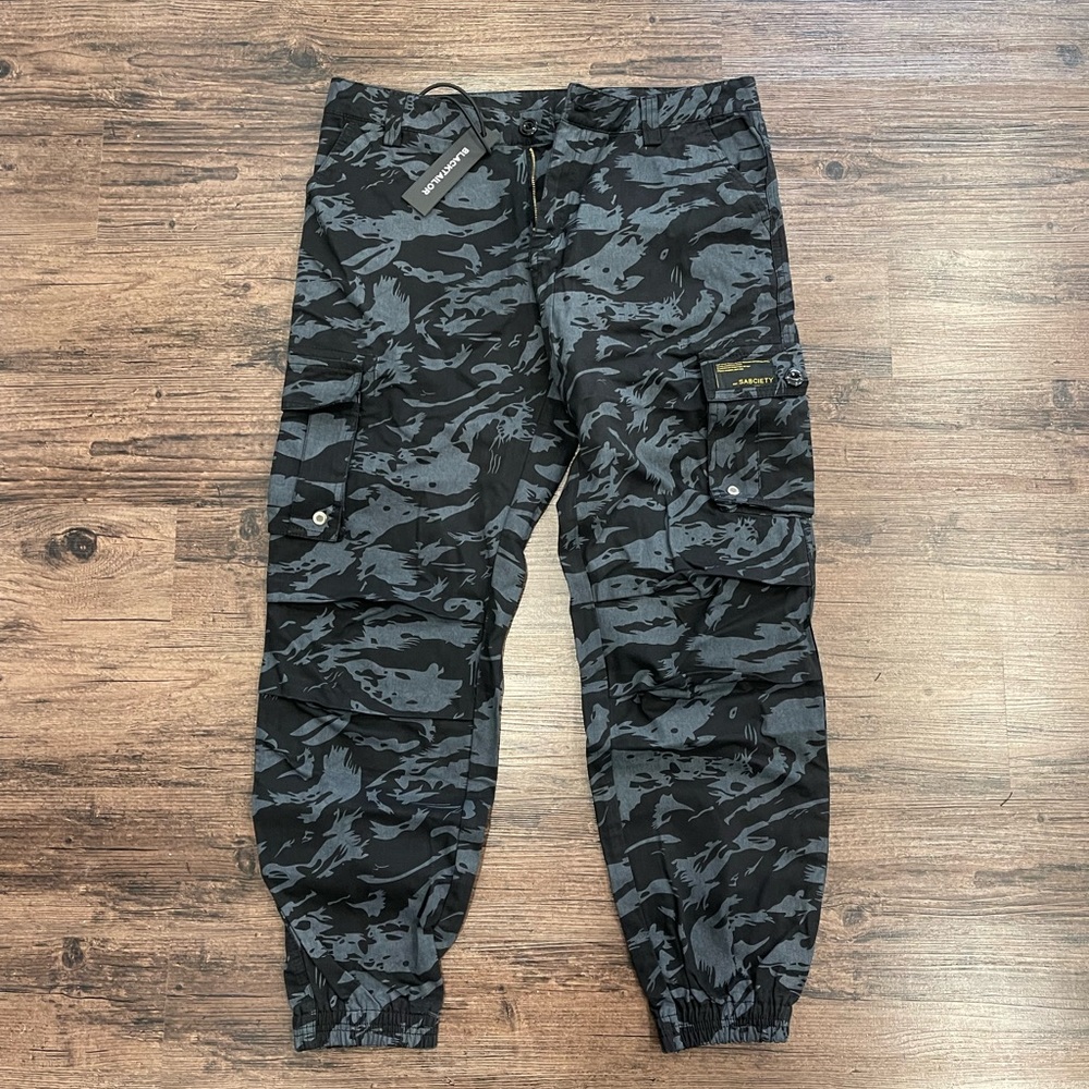 Brand new black tailor cargo pants size 34
